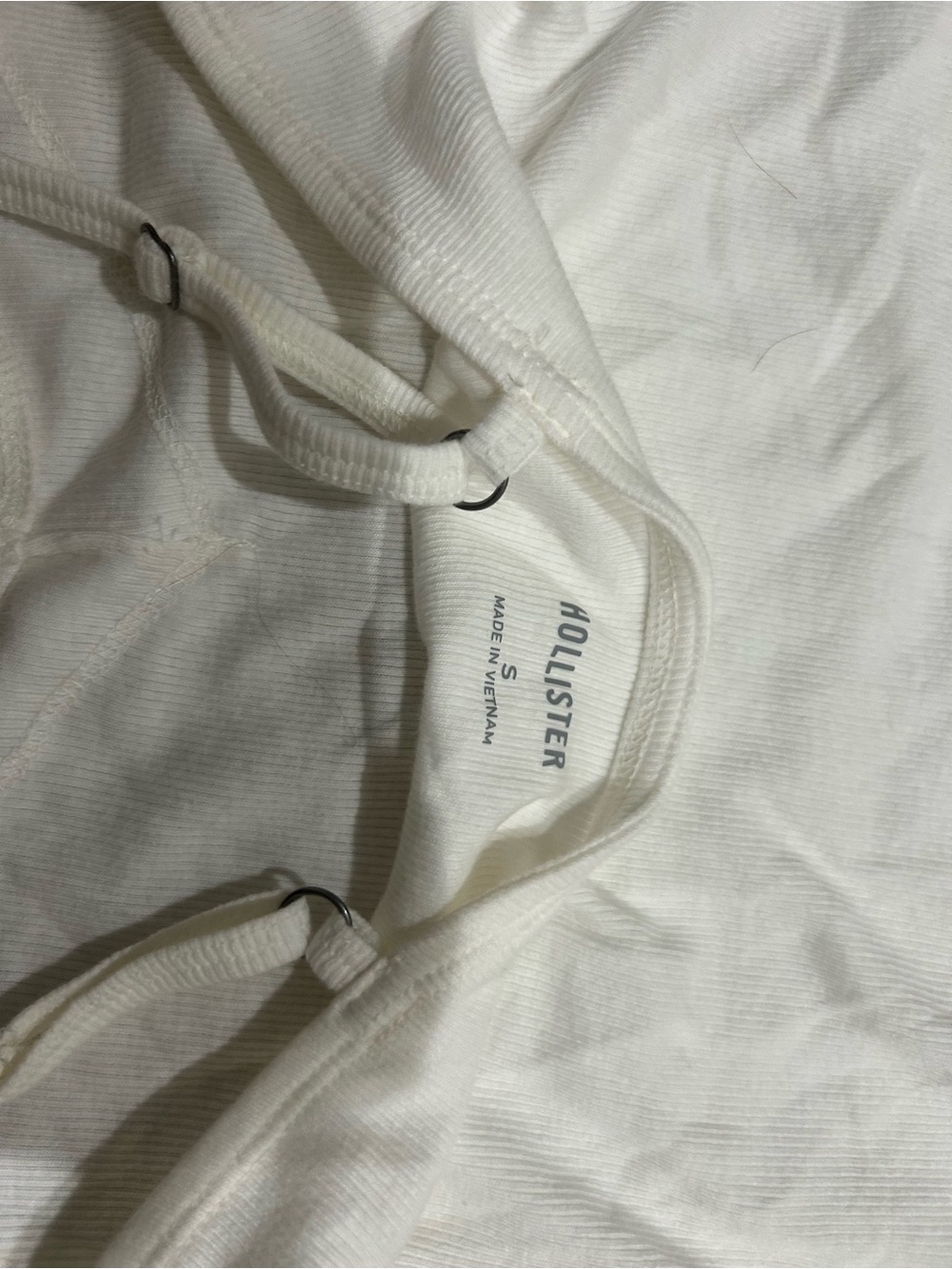 Hollister | NWT | White Lace-Trim Cami Tank Top - Small🤍 - Picture 7 of 7